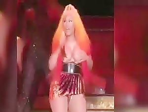 Nicki Minaj huge tits peeking out