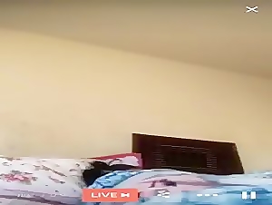 Periscope babe tit slip in early morning