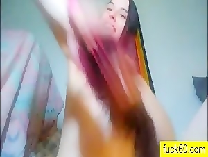 Hairy Pink Pussy Camgirl Brushes Long Hair with Brush THEN PUTS IN VAGINA